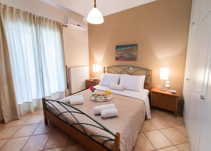 Marilia Villa Tsoukaládhes