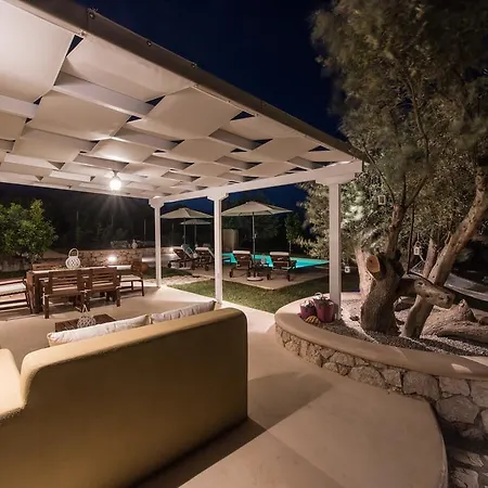 Villa Marilia